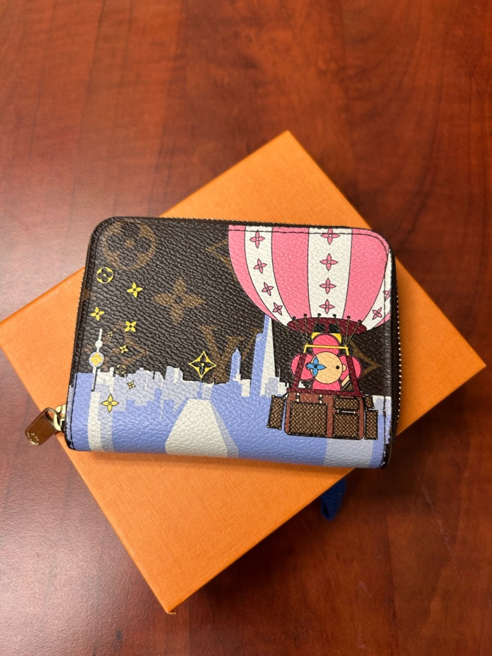 Louis Vuitton Monogram 2019 Christmas Animation Zippy coin purse.